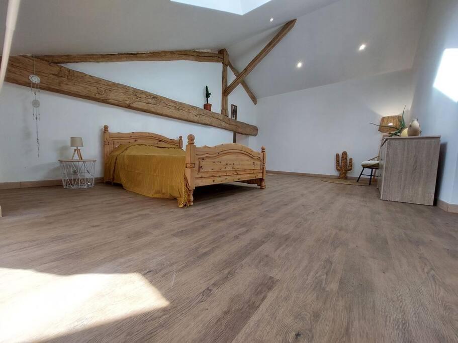 Maison De La Nature Bussiere-Galant Экстерьер фото